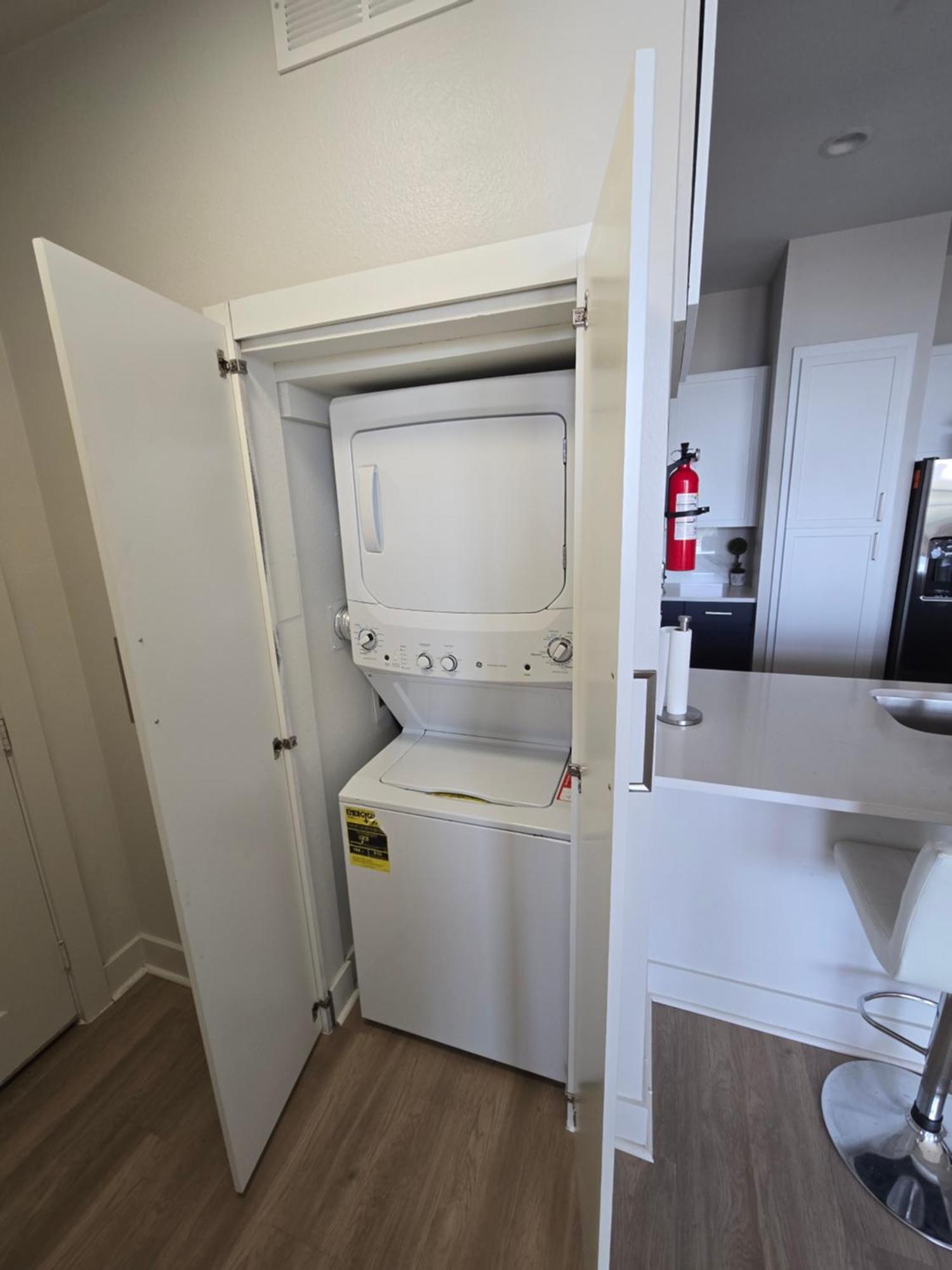 2Bdrm/2 King Beds/1Air Mattress Apartment Dallas Exterior photo